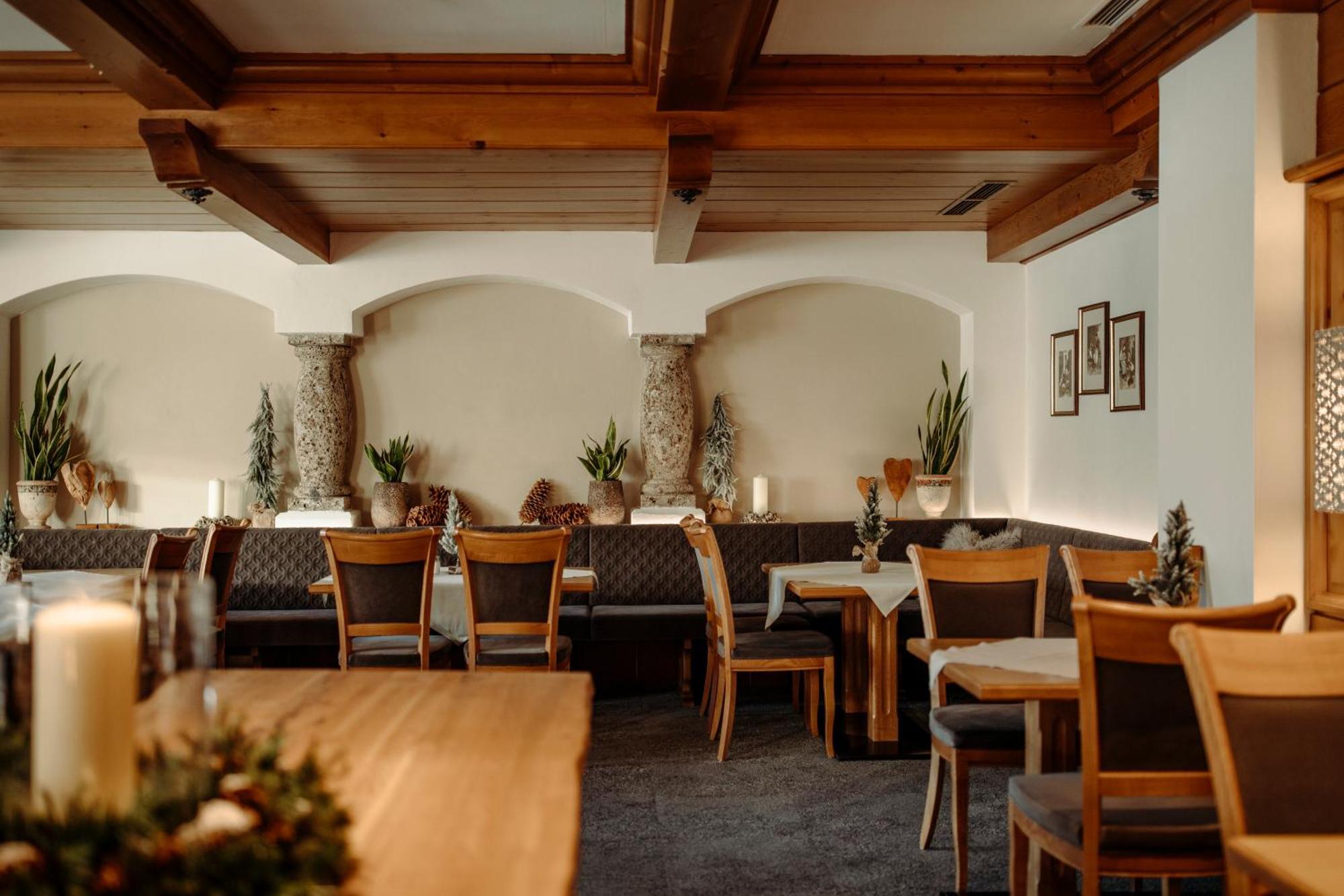 Hotel Lerch Sankt Johann im Pongau Exterior foto